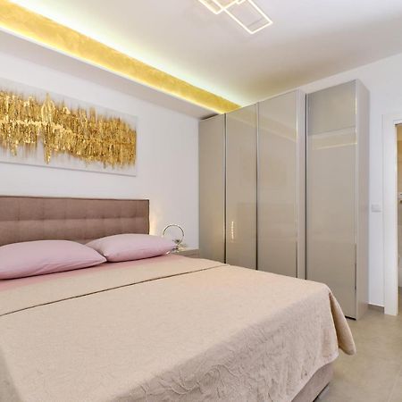 Leonida Apartment Mali Losinj Exterior photo