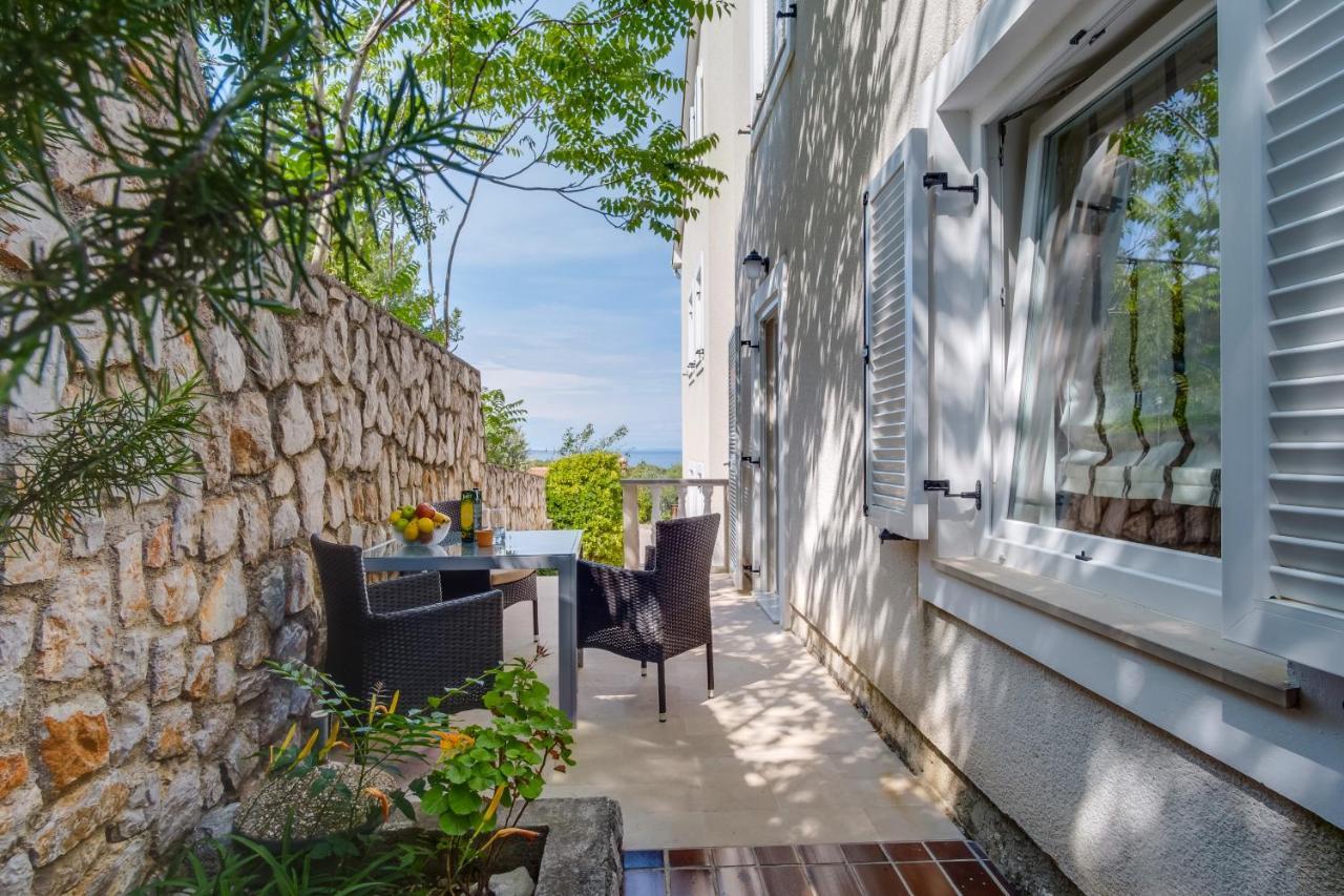 Leonida Apartment Mali Losinj Exterior photo