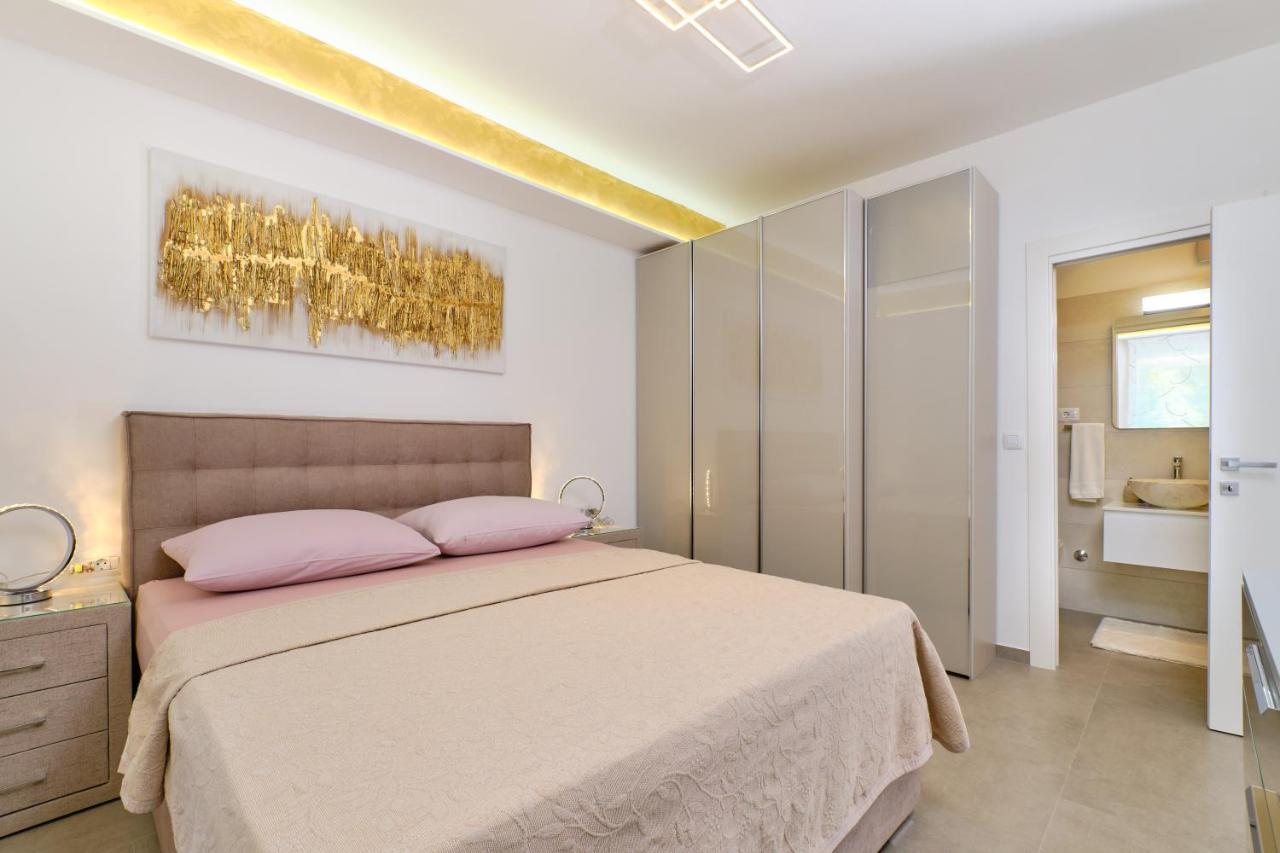 Leonida Apartment Mali Losinj Exterior photo