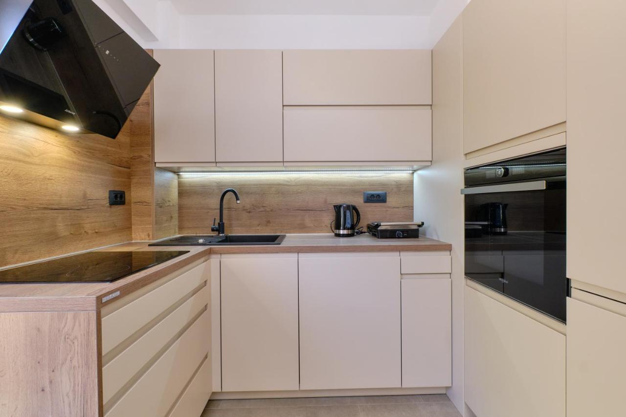 Leonida Apartment Mali Losinj Exterior photo